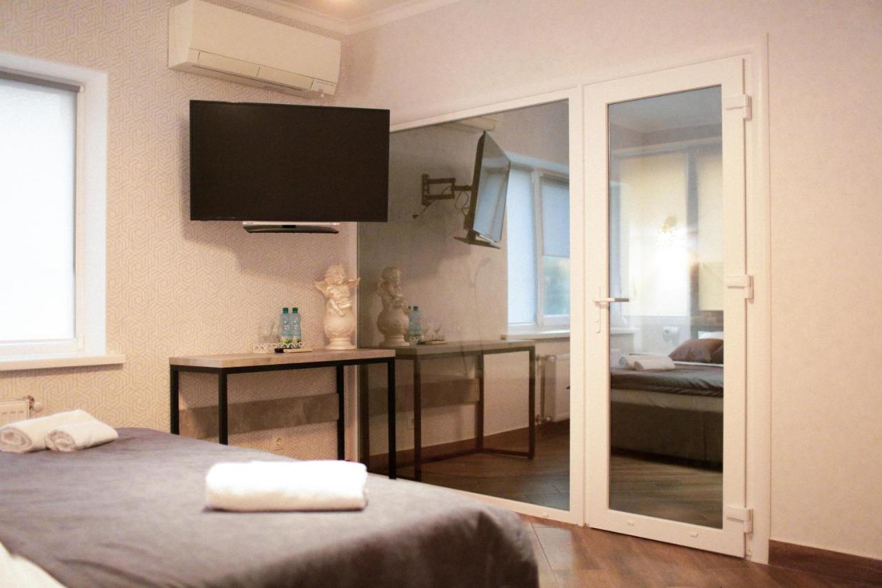 Gallery Elit Hotel Dunaivtsi Eksteriør billede