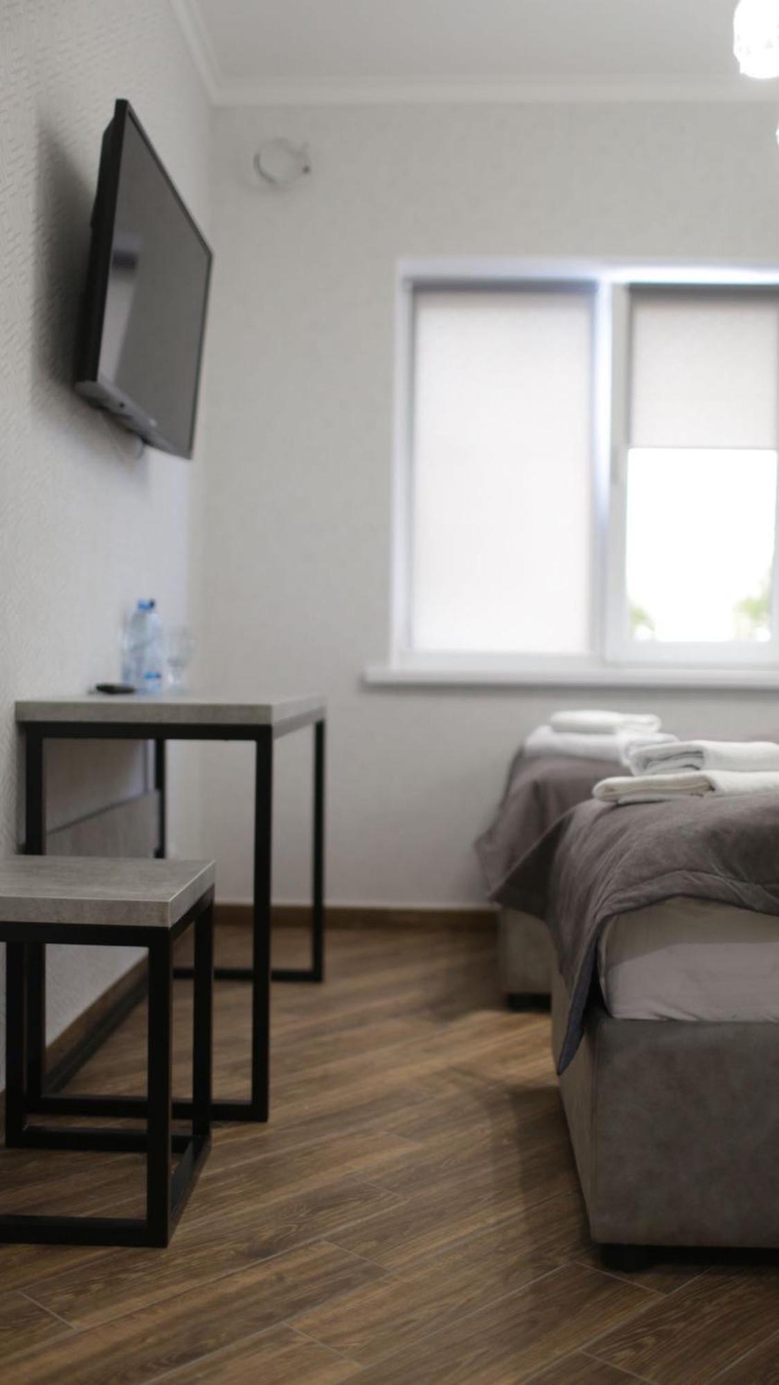 Gallery Elit Hotel Dunaivtsi Eksteriør billede